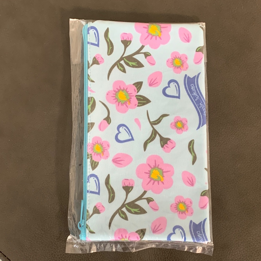 Elegant Floral Zipper Pouch with Pink and Blue Design. Brand New.